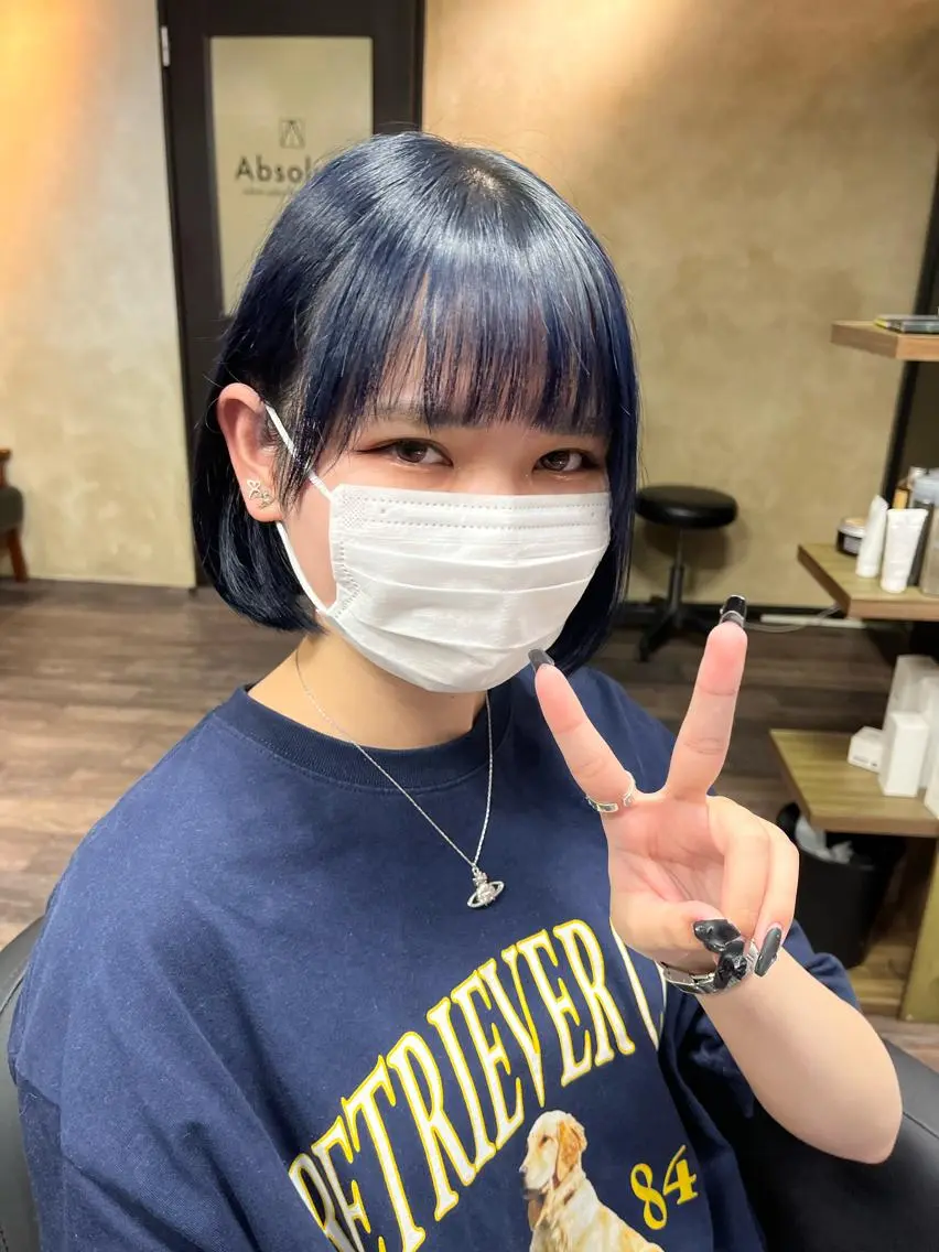 ショート カラー ヘアアレンジ 黒髪 ブルーカラー ブルーブラック カット ヘアカラー トリートメント 学割有り/清楚/韓国 風/レイヤー/拓朗のヘアスタイル