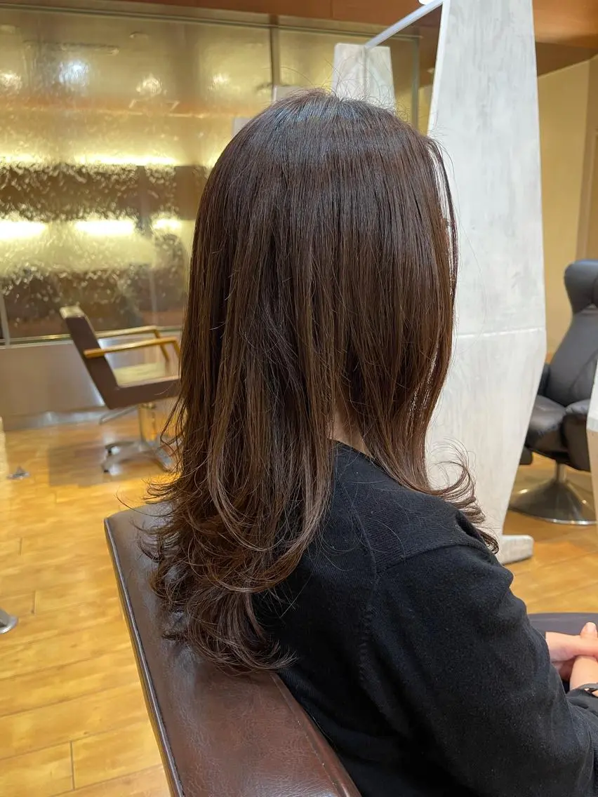 ロング 梶谷 和希のヘアスタイル