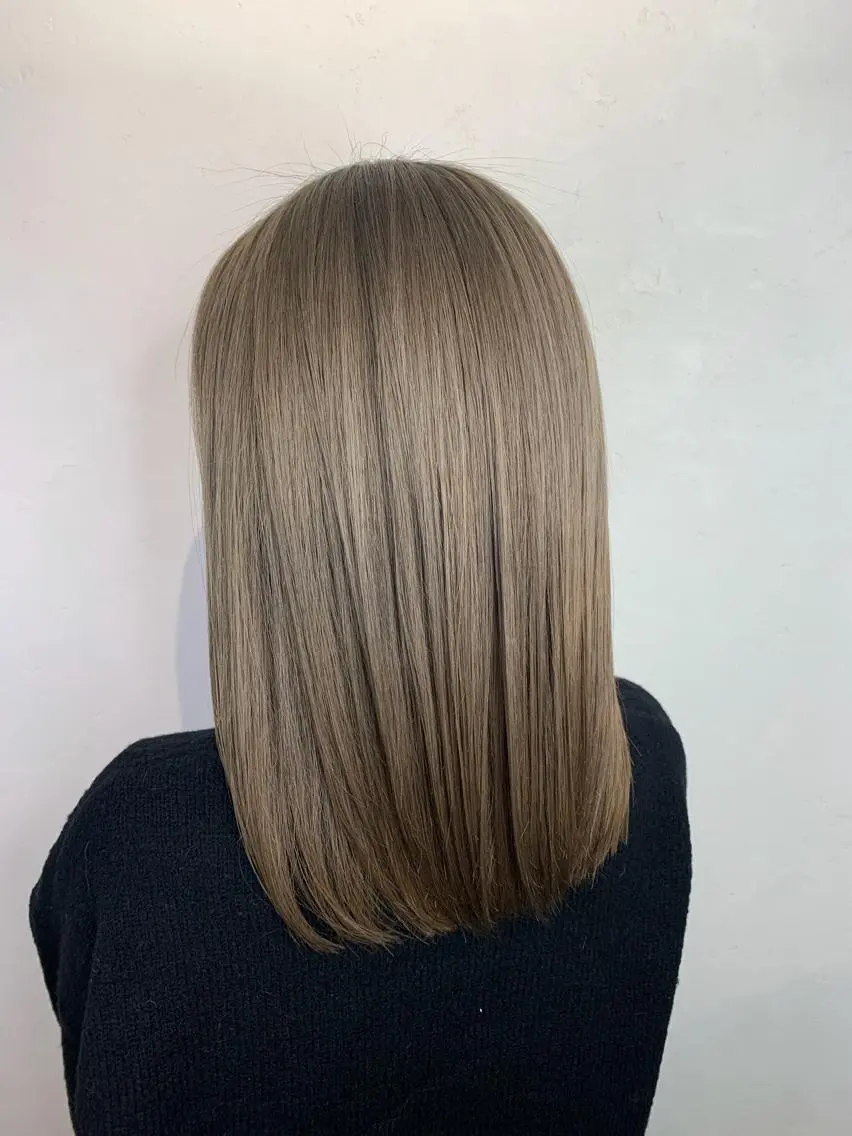 ミディアム ヘアカラー トリートメント _WHITE上本町 代表のヘアスタイル
