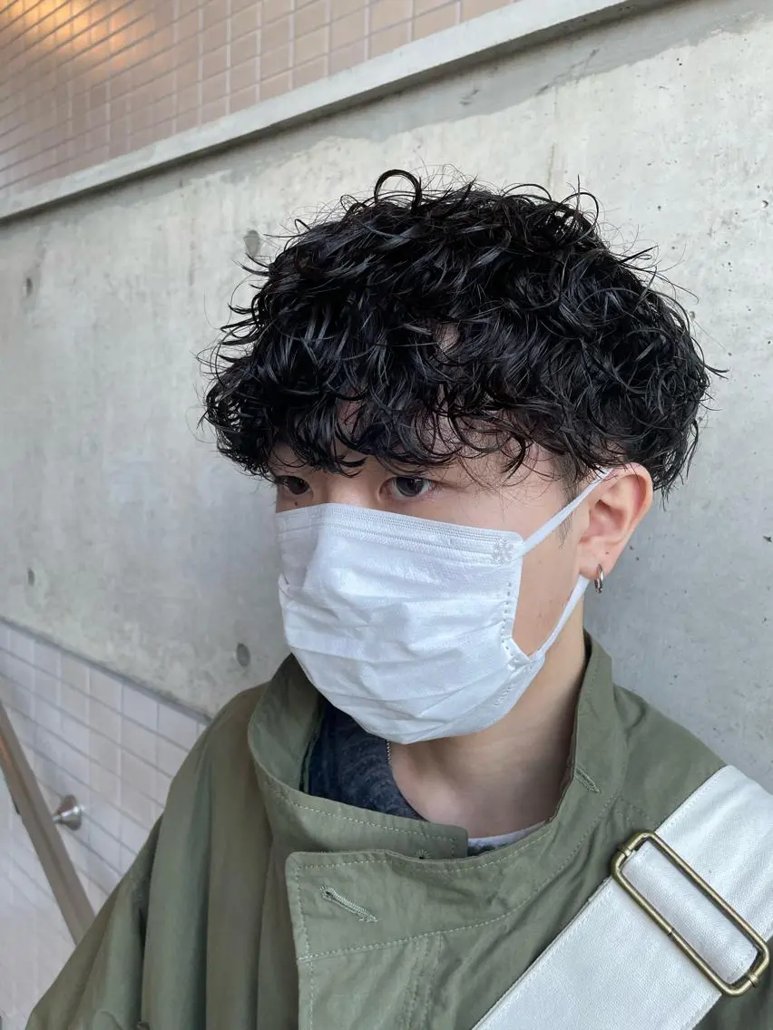 パーマ メンズ カット パーマ 大阪メンズ 美容師井上智博のヘアスタイル