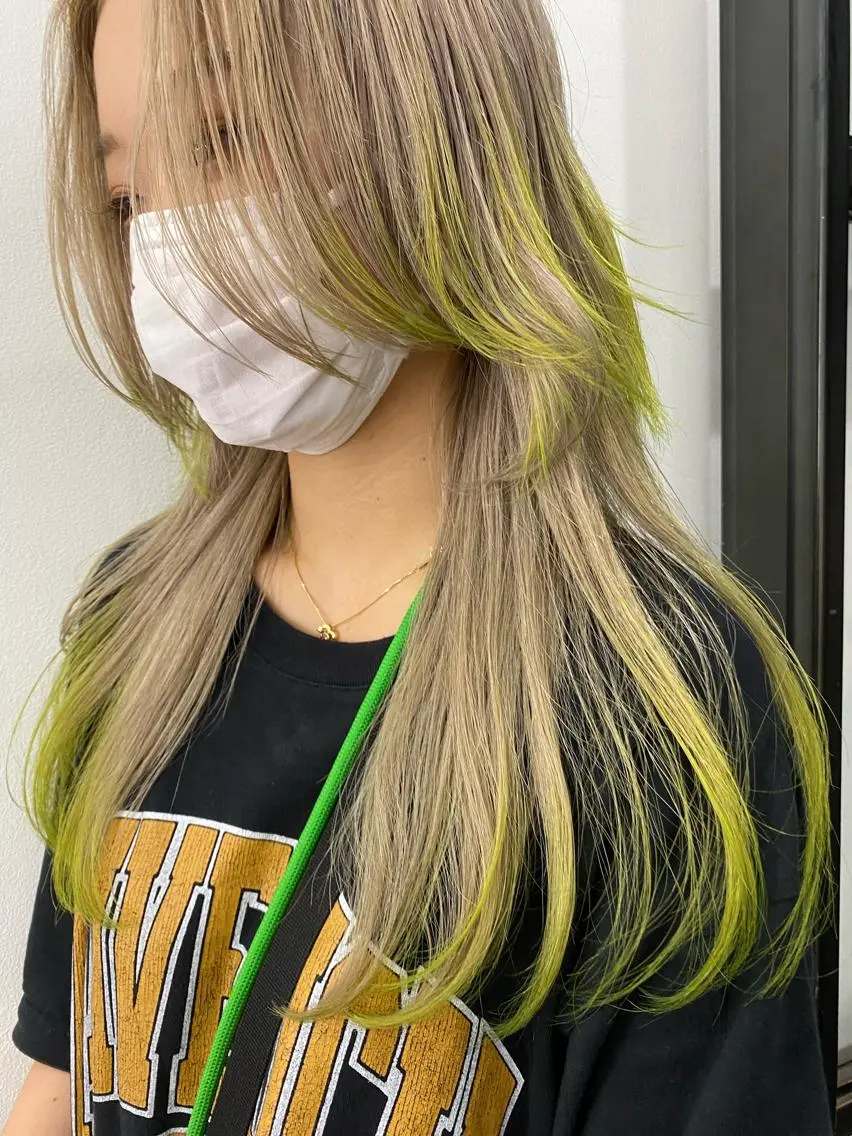 ロング カラー ブリーチ デザインカラー 🌼透明感ヘア🌼 arisaのヘアスタイル