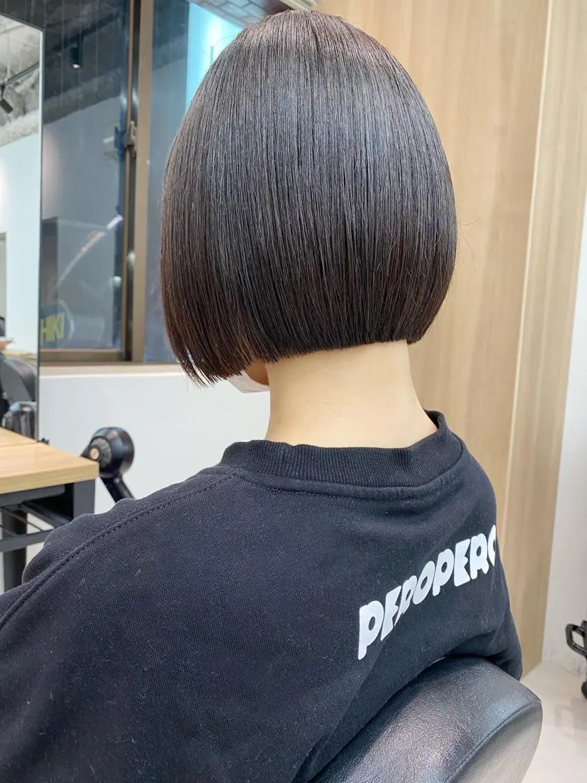 ショート カラー ボブ レイヤーボブ/ボブ 仲川和人のヘアスタイル
