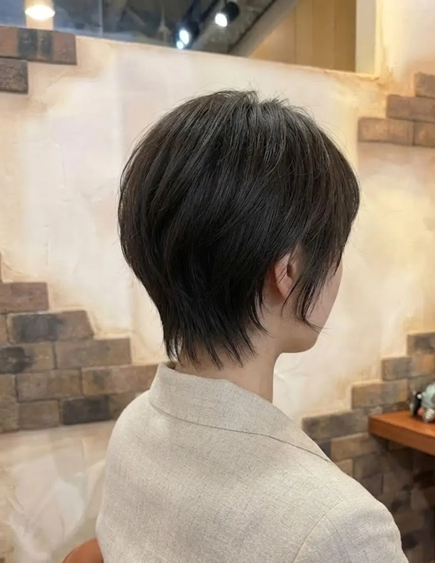 ショート カラー 黒髪 ショートヘア ウルフカット カット トリートメント ヘッドスパ flencia 丸 和博|カットのヘアスタイル