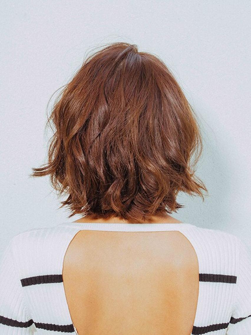 ミディアム カラー アッシュ ボブ 小顔カット トップスタイリスト ✨KIRIKA中野✨のヘアスタイル