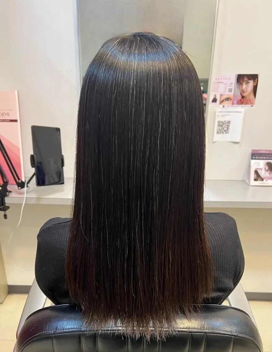 ロング カット 縮毛矯正 土岐 泰廣のヘアスタイル