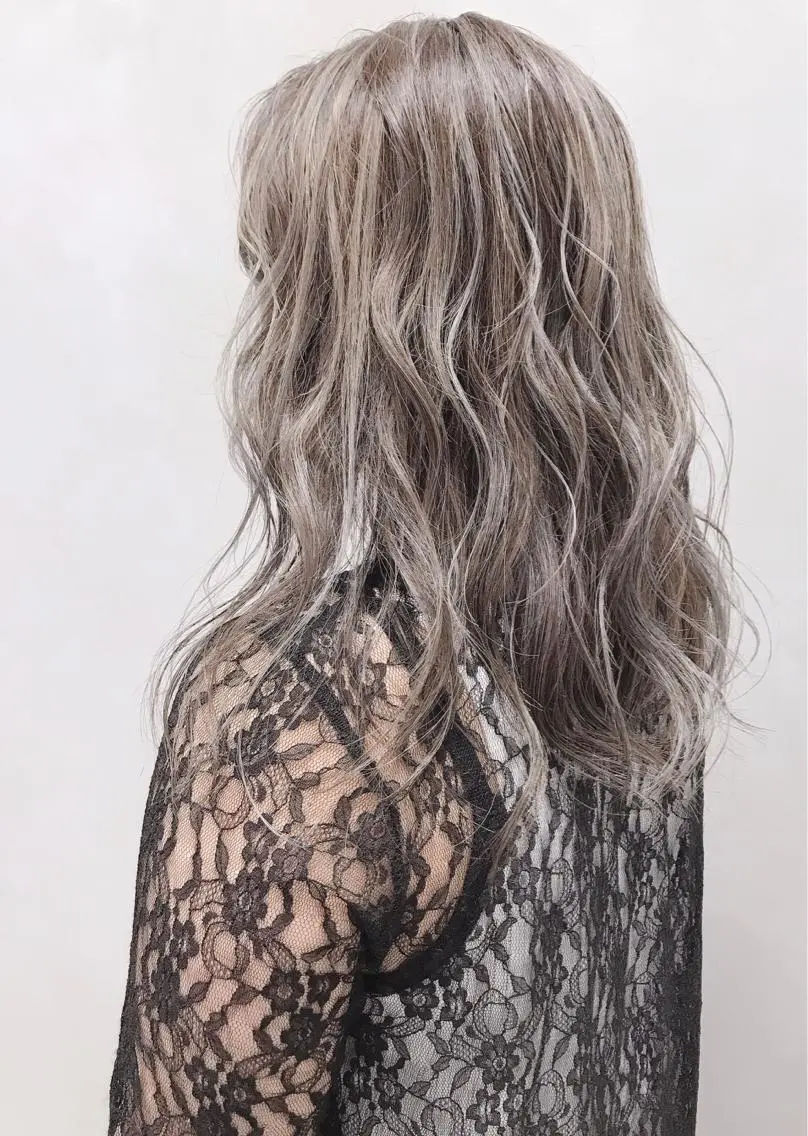 ロング カラー パーマ ヘアアレンジ EIGHTSOL博多 筑紫口店 溝口里穂のヘアスタイル