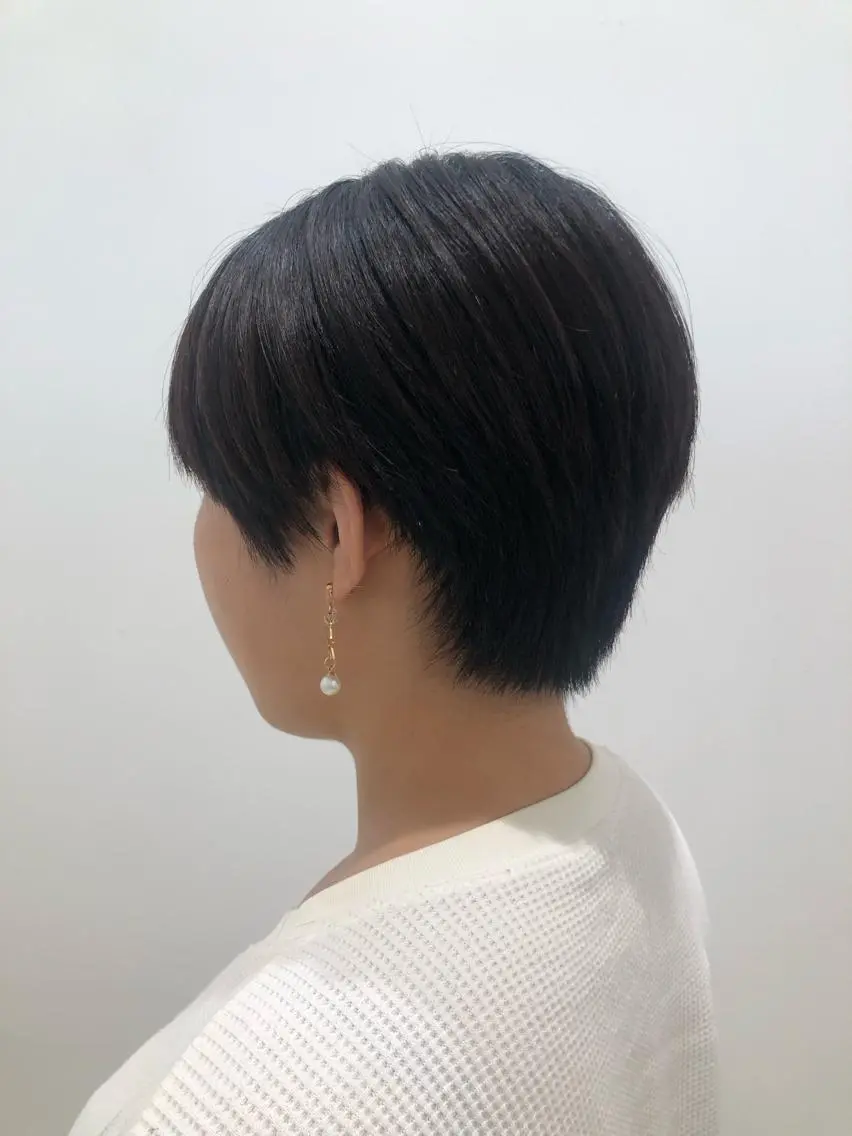 ショート カット 松原 愛莉のヘアスタイル