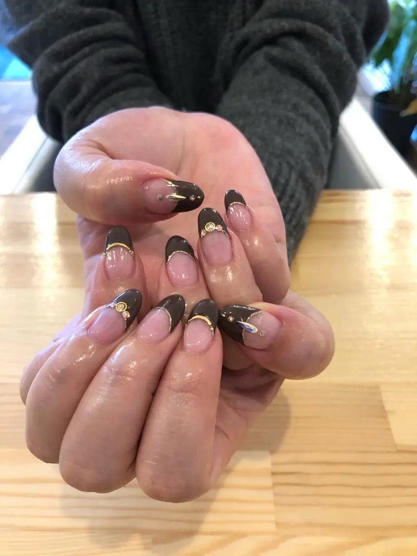 ネイル NAIL Alaia SHIORIのネイルデザイン