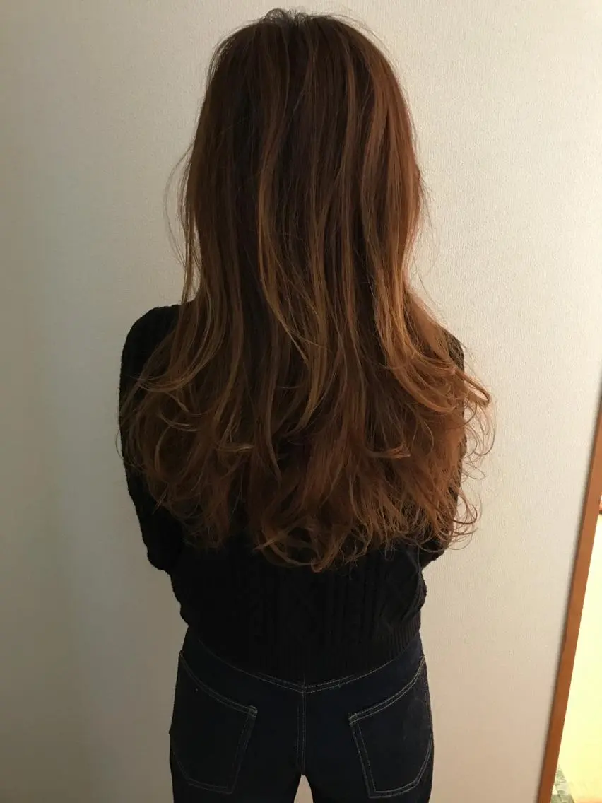 ロング カラー 平田 健一のヘアスタイル