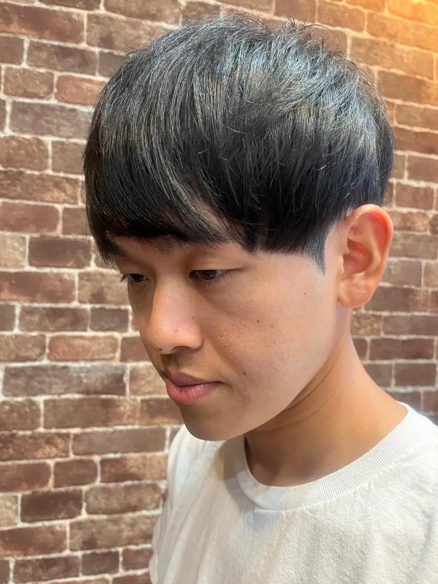 ショート カラー パーマ ヘアアレンジ メンズ キッズ ネイル マツエク・マツパ アイブロウ メンズブリーチ メンズハイライト メンズインナーカラー メンズ韓国風 ブリーチ 久木原 ゆりのヘアスタイル