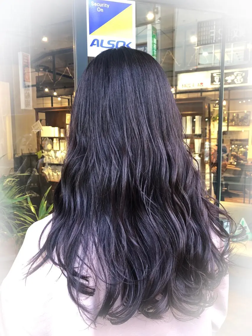ロング カラー あらい なつみのヘアスタイル