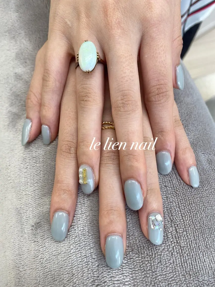 ネイル アートネイル ブルー オフィスネイル シンプルネイル le lien nailのネイルデザイン