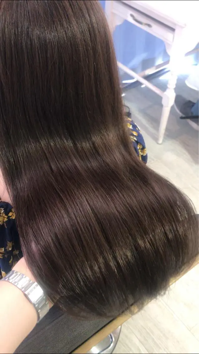 ロング カット ヘアカラー 縮毛矯正 トリートメント ❣️モテ髪❣️佐野 圭佑のヘアスタイル