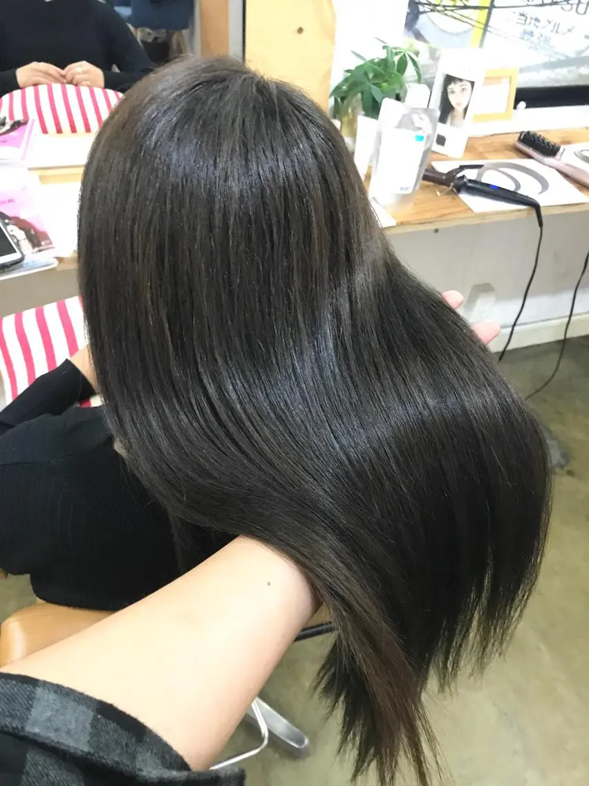 セミロング カラー 髪質改善 カット ヘアカラー トリートメント 💎髪質改善💎 デザイナーshinのヘアスタイル