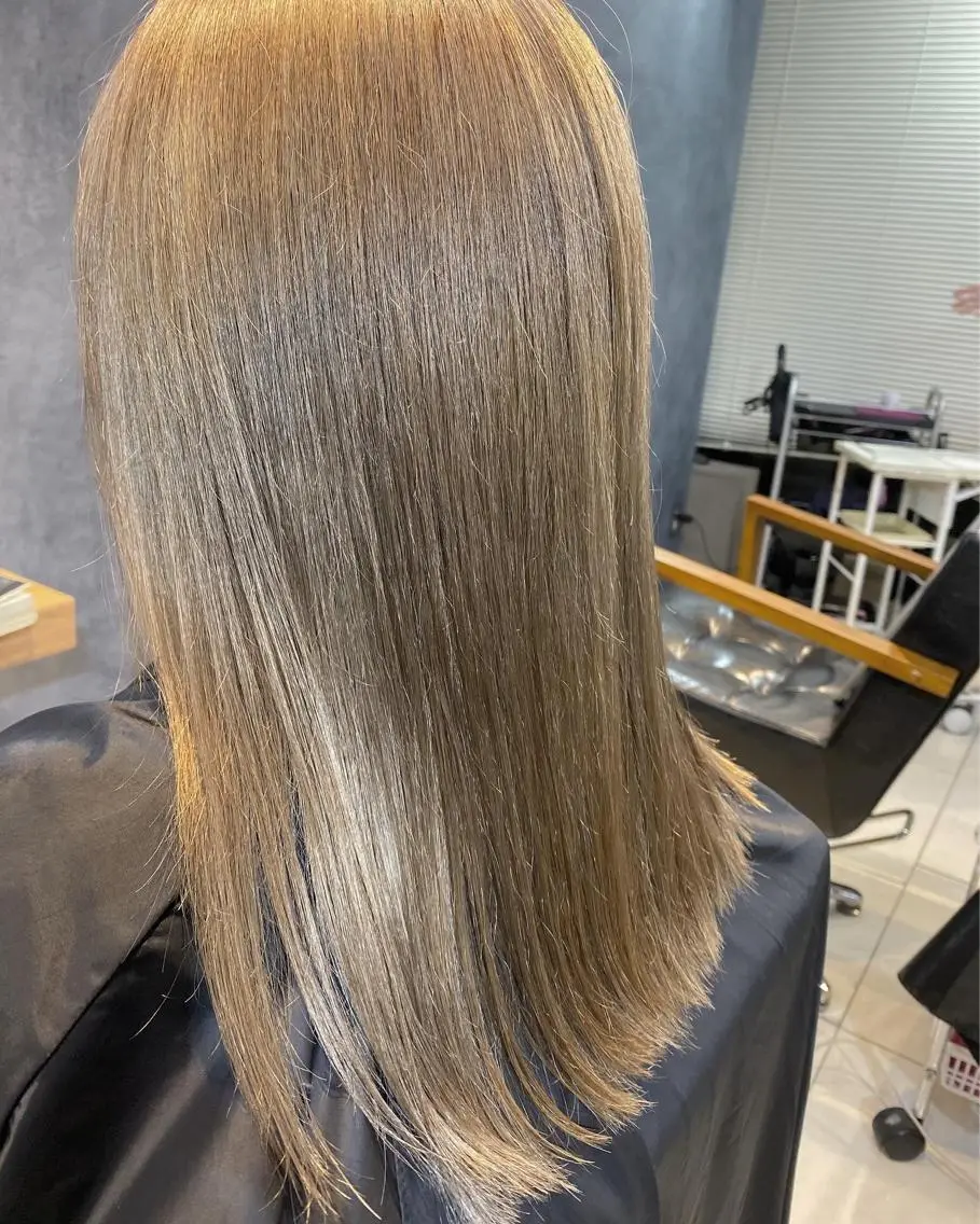 ロング カラー ヘアアレンジ メンズ キッズ ネイル マツエク・マツパ 透明感カラー🤎 ゆりのヘアスタイル