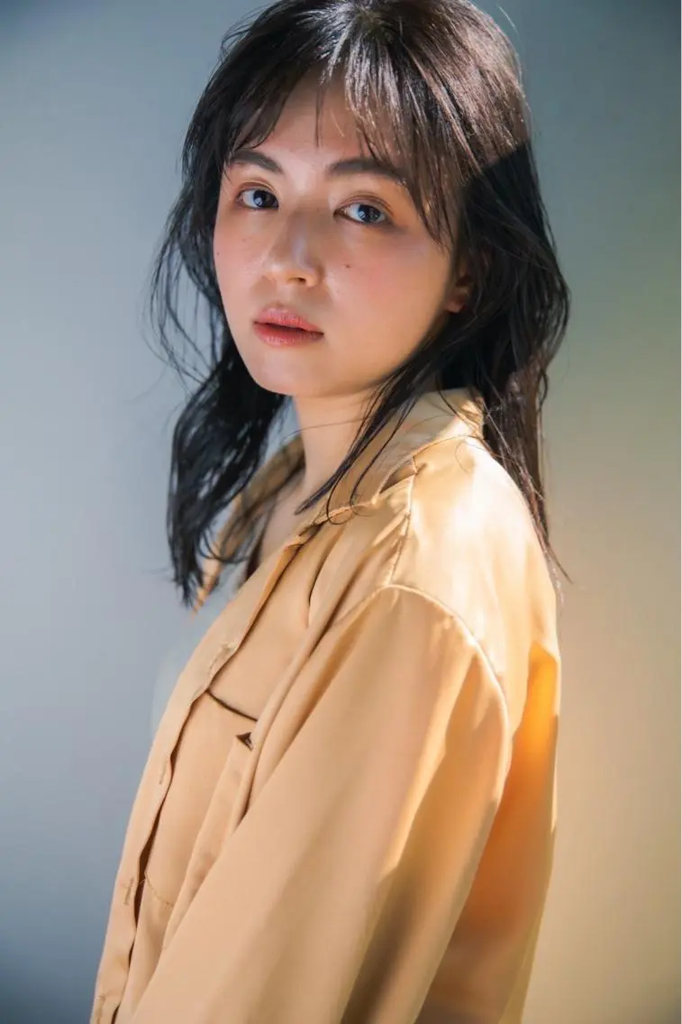 セミロング カラー ヘアアレンジ セミロングパーマ バレイヤージュ ブリーチ ケアブリーチ ダブルカラー Luana / 公式 / 大通のヘアスタイル