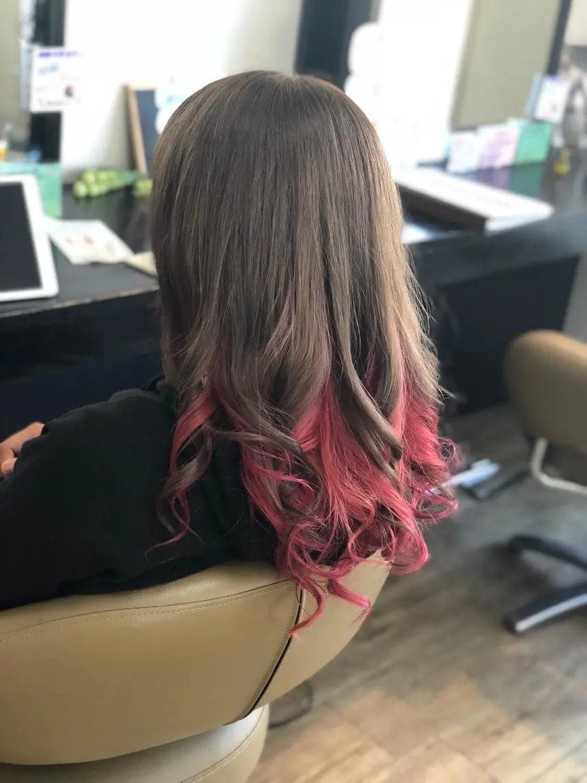 カラー ピンクカラー スイトウ アオイのヘアスタイル