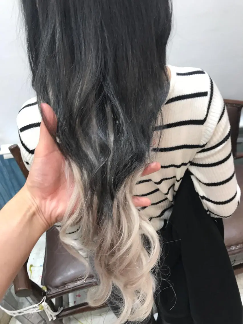 ロング エクステ 平尾 拓也のヘアスタイル