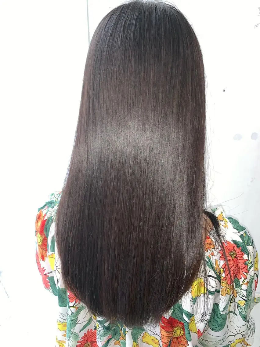 セミロング カラー ヘアカラー トリートメント 鈴木 一貴のヘアスタイル
