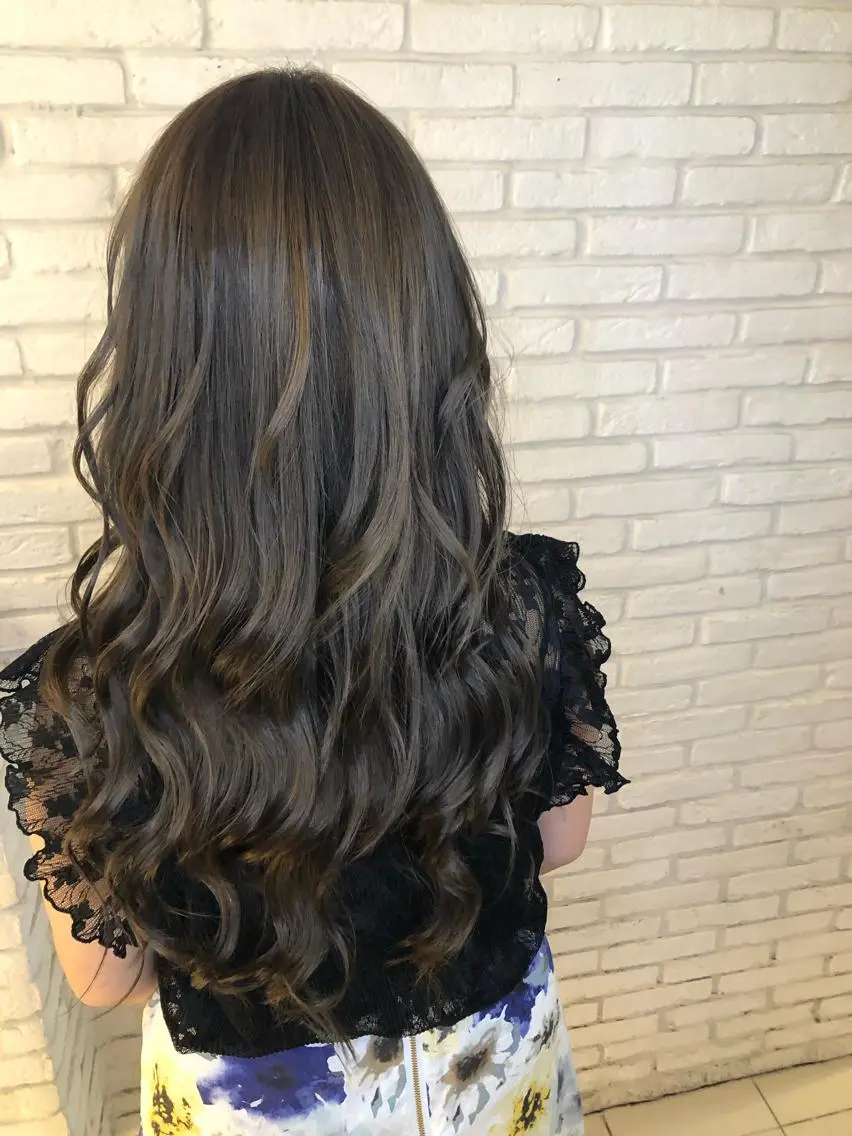 ロング カラー 宮下 浩一のヘアスタイル