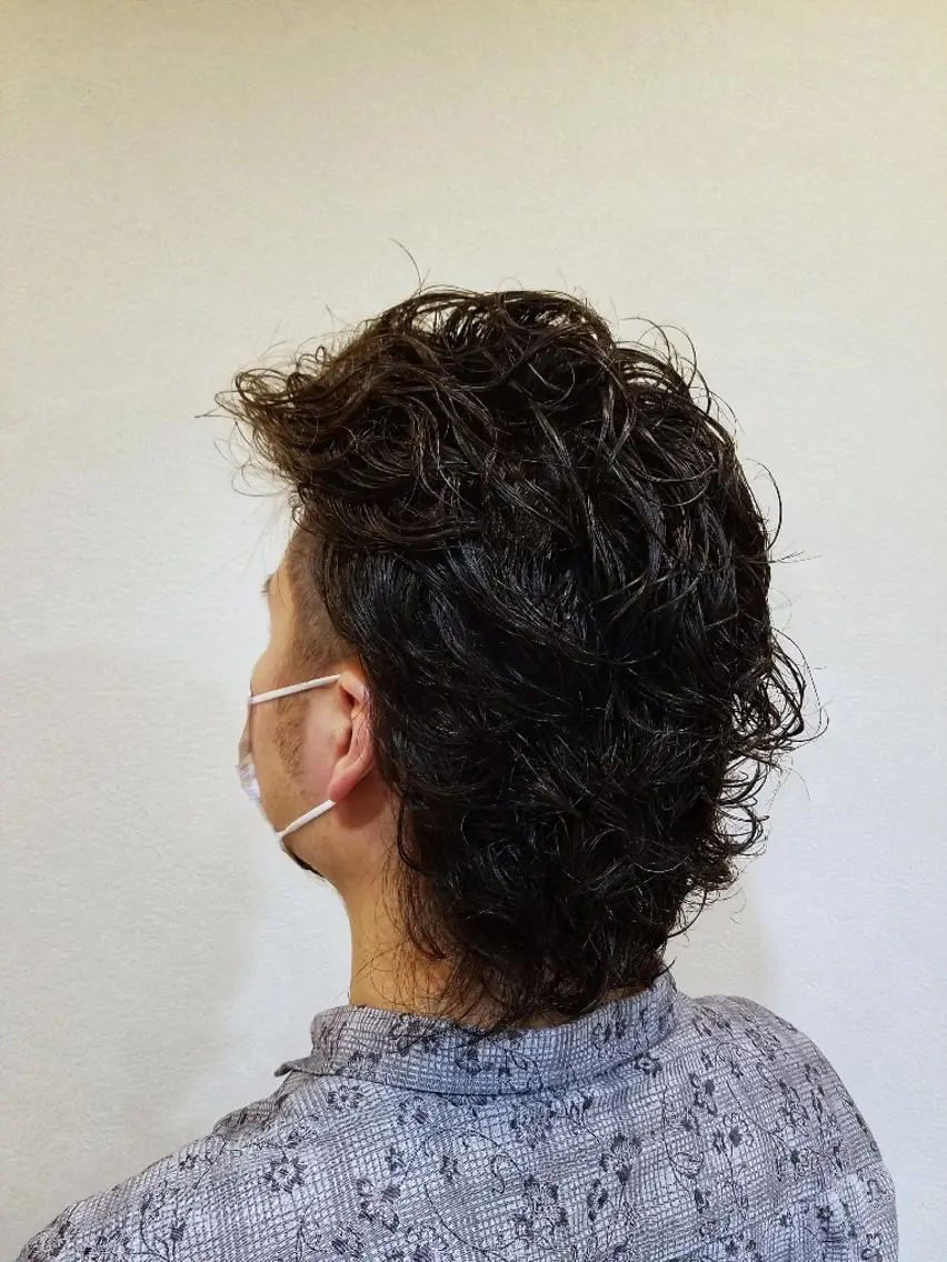 メンズ パーマ メンズパーマ カット パーマ トリートメント 山田 周のヘアスタイル