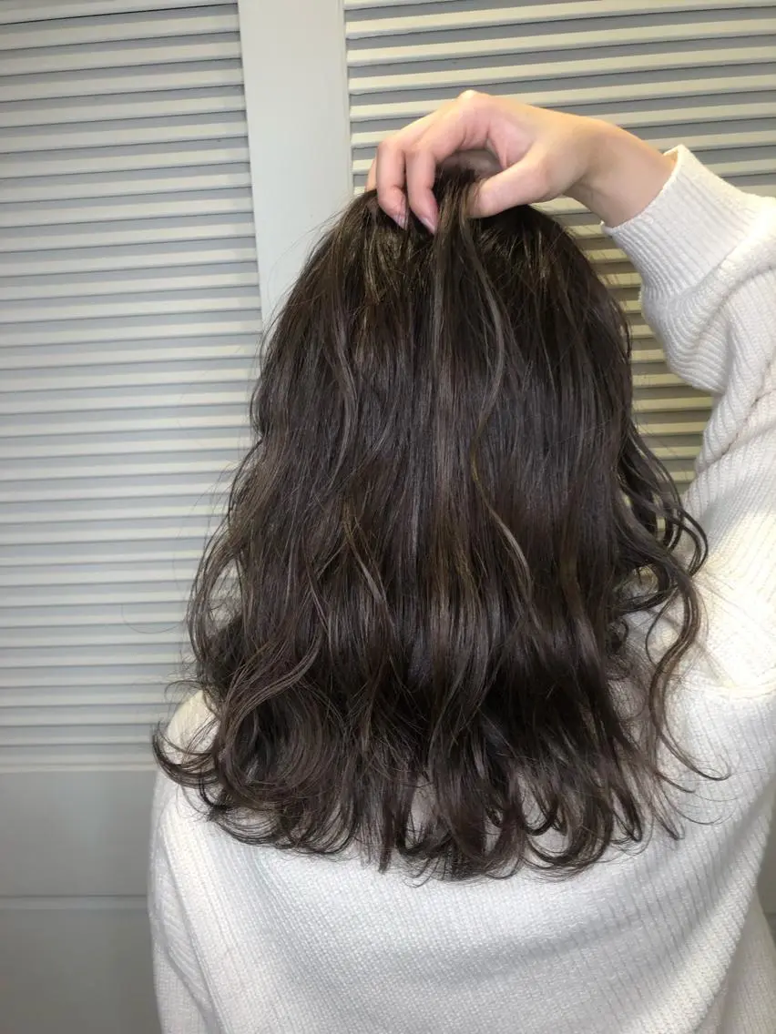セミロング 外国人風カラー ハイライト ⭐️店長 藤野 正博⭐️のヘアスタイル