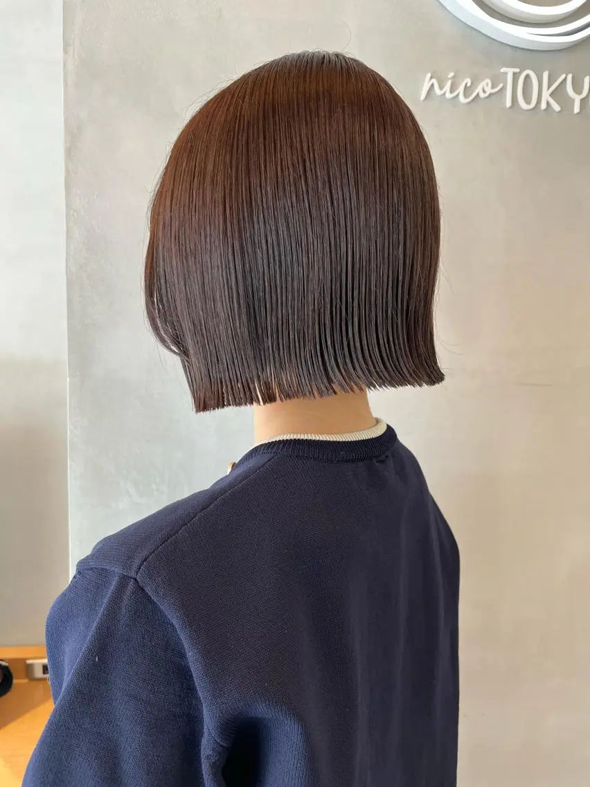 ミディアム 縮毛矯正ボブ&顔まわ レイヤー♡TOMOEのヘアスタイル