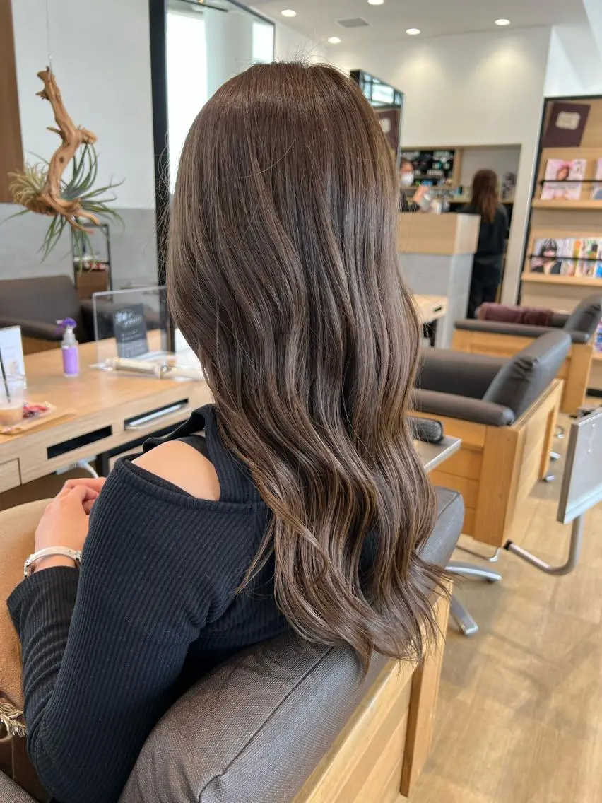 ロング カラー カット ヘアカラー トリートメント 韓国風・ブリーチなし ・あり後藤 一斗店長のヘアスタイル