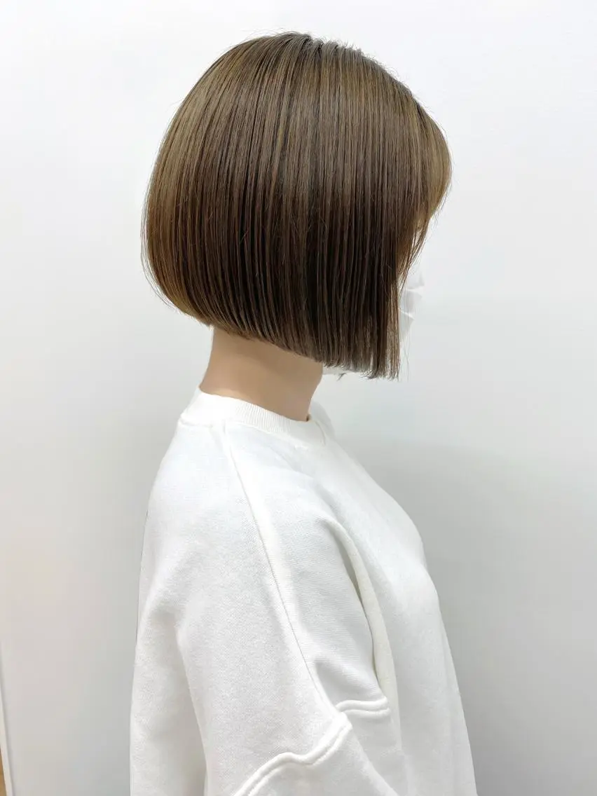 ショート カラー レイヤーボブ/ボブ 仲川和人のヘアスタイル