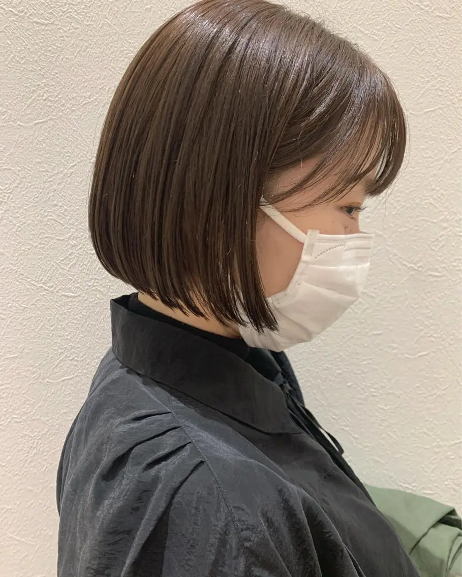 ショート カラー ブリーチ 透明感カラー グレージュ ブリーチなしカラー hubhair レイヤー/透明感のヘアスタイル