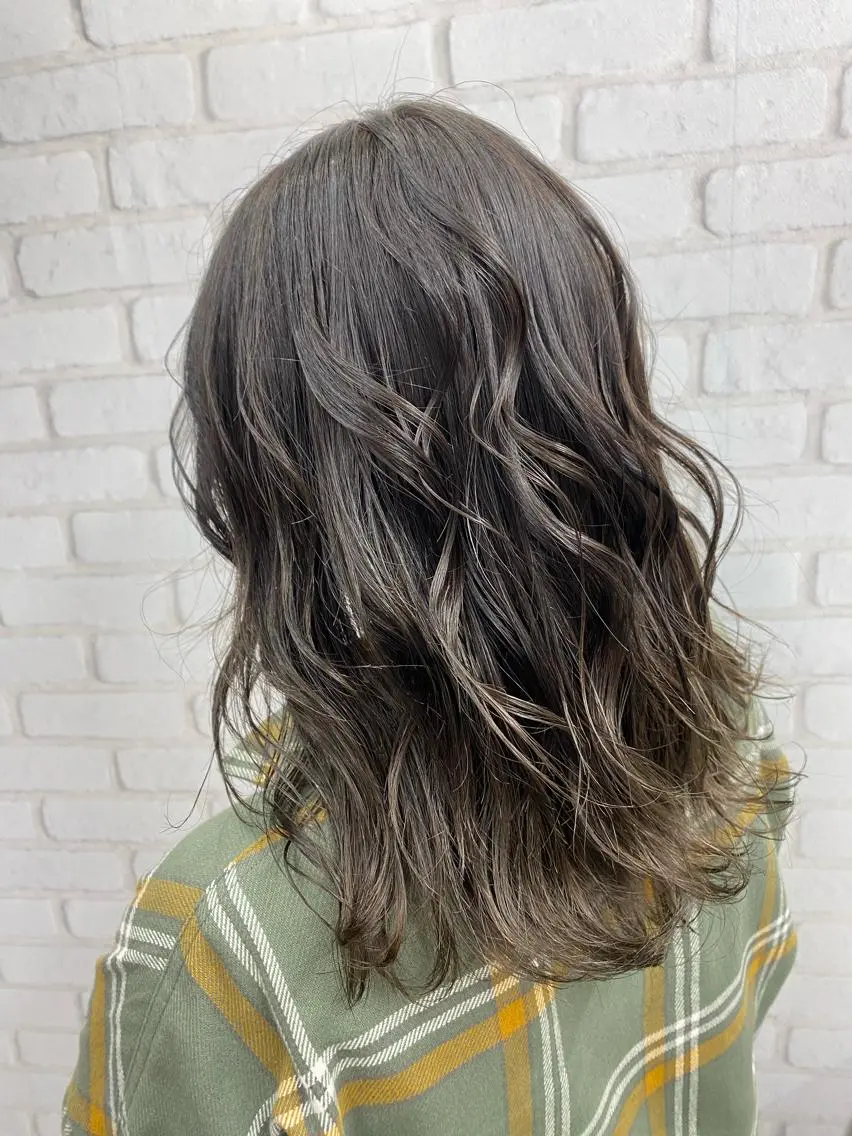 ミディアム カラー ブリーチカラー🫧 森　凪沙のヘアスタイル