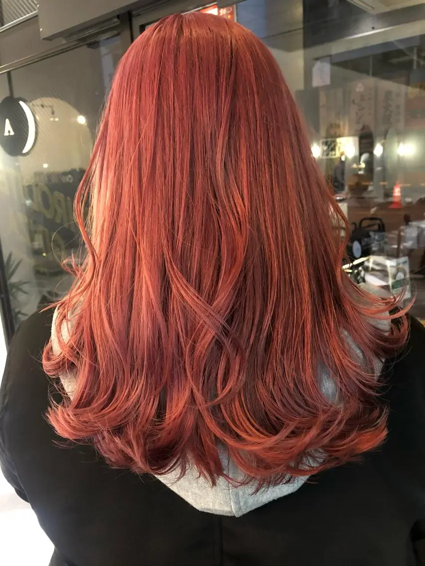 セミロング カラー ブリーチ 貴方に似合うを見つけ ます🌱市川リョウカのヘアスタイル