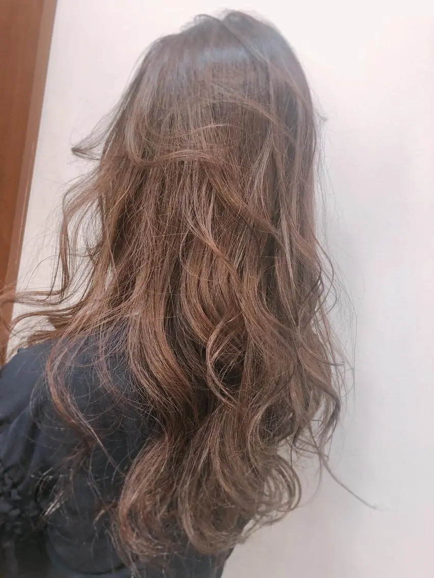 セミロング すきバサミを使わない カット✨高橋廉のヘアスタイル