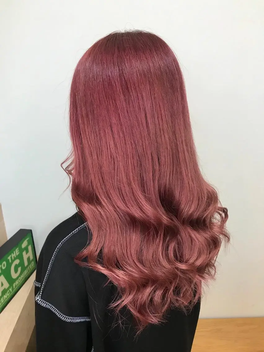 ロング カラー ピンクカラー 佐藤 魁人のヘアスタイル