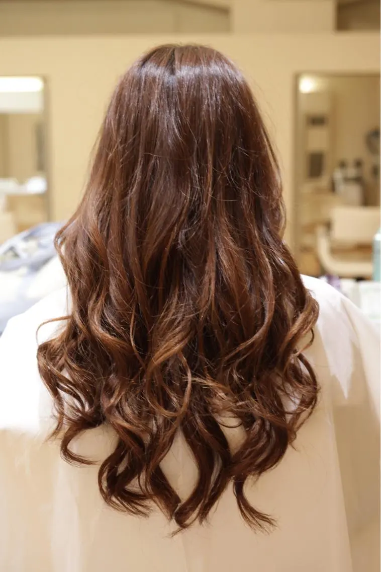 セミロング ロング カラー ベージュカラー グラデーションカラー タジマ ヤスヒサのヘアスタイル