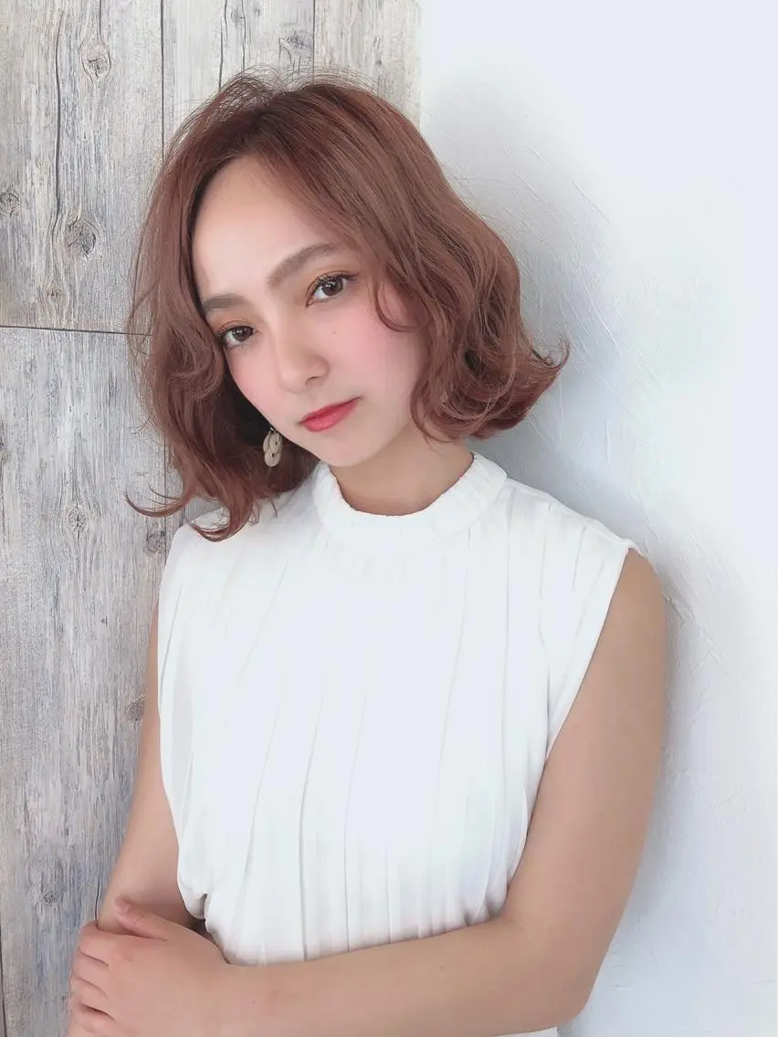 ミディアム カット ヘアカラー MICO hairのヘアスタイル
