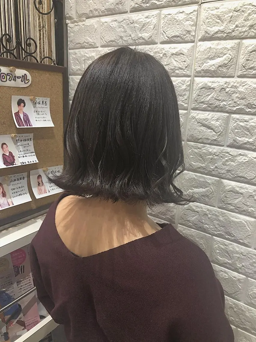 ミディアム カラー グレージュ 艶髪 ♡Tomiyaのヘアスタイル