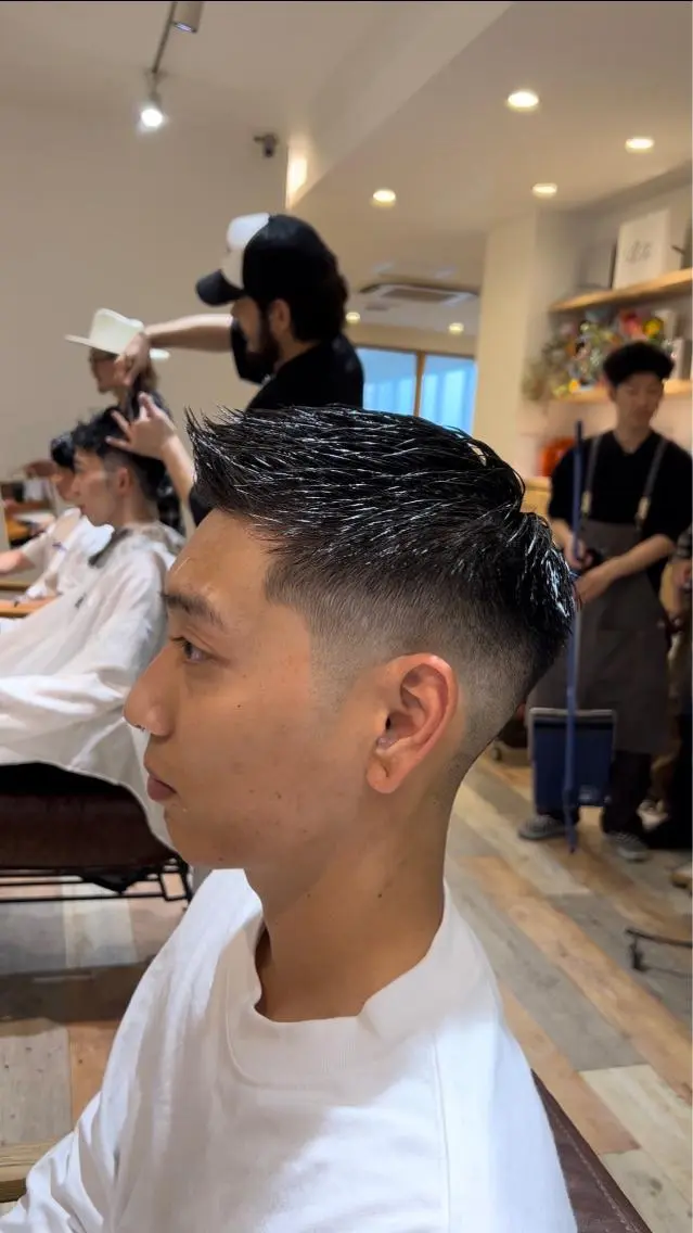 ショート メンズ カット トリートメント 韓国風・ブリーチなし ・あり後藤 一斗店長のヘアスタイル