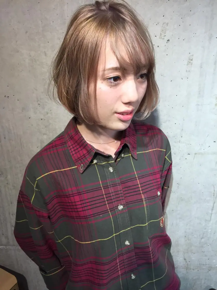 ショート カラー パーマ ヘアアレンジ メンズ キッズ ネイル マツエク・マツパ ショートボブ メンズブリーチ ブリーチ ボブ ショートヘア カット ヘアカラー トリートメント 顔まわりレイヤー× 韓国ヘアオタベシンヤのヘアスタイル