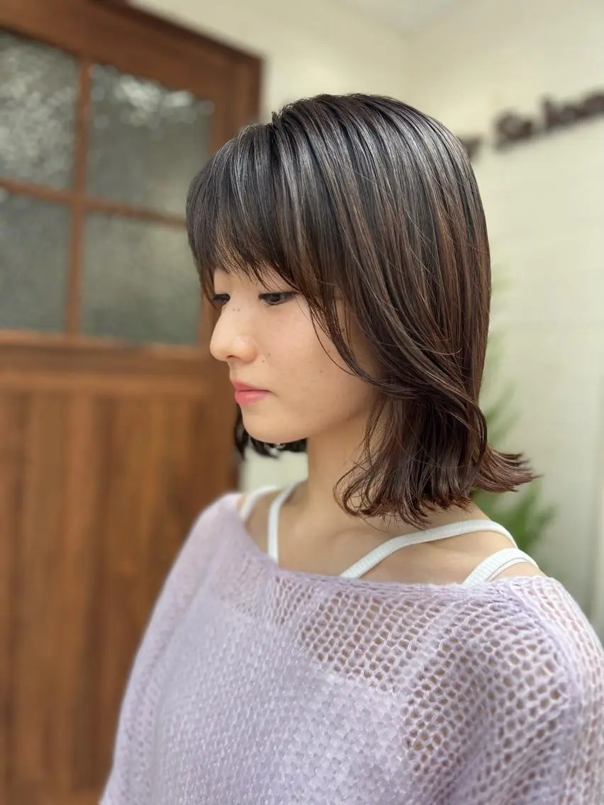 ミディアム カラー ボブ 🍇おぐら めぐみ🍇のヘアスタイル