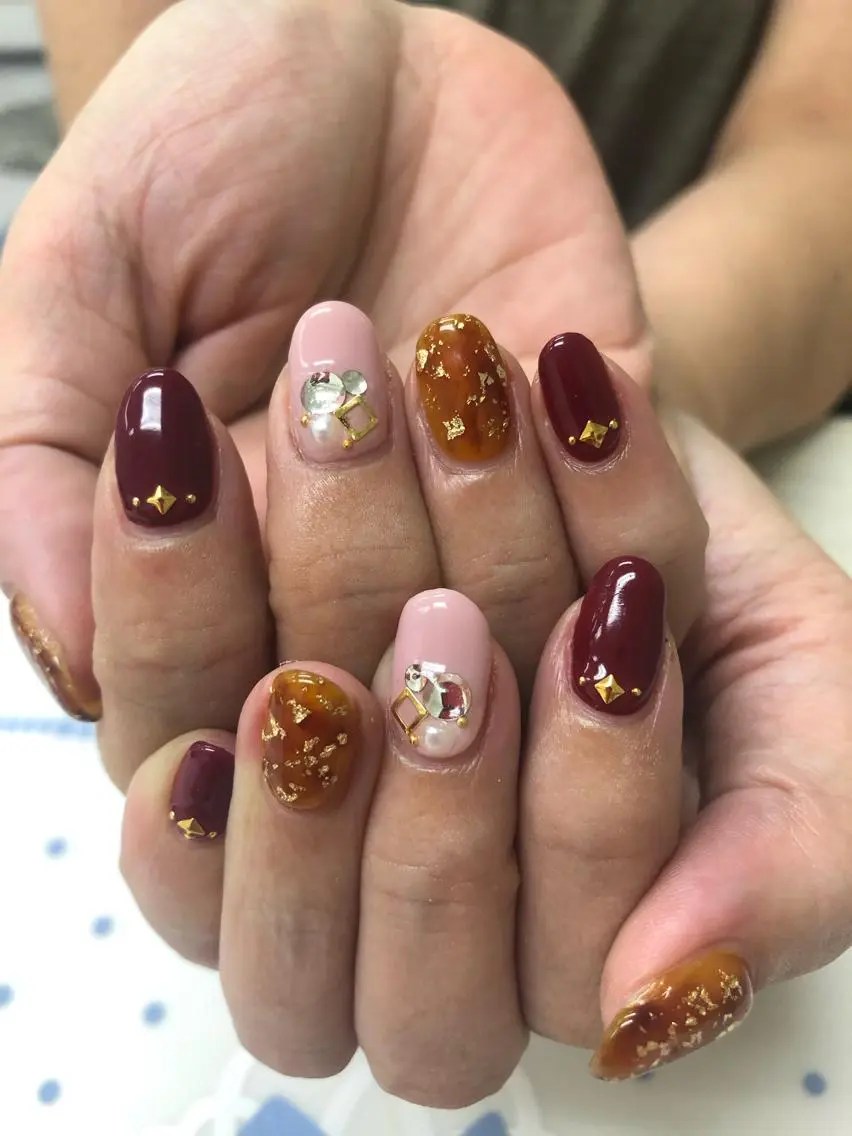 ネイル べっ甲ネイル 吉野✨ ネイルデザイナー✨のネイルデザイン