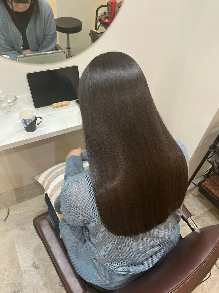 ロング カット ヘアカラー トリートメント 【髪質改善 艶髪】 布川 莉穂のヘアスタイル