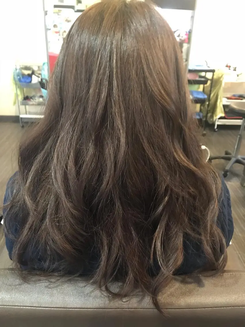 ロング カラー 中本 愛理のヘアスタイル