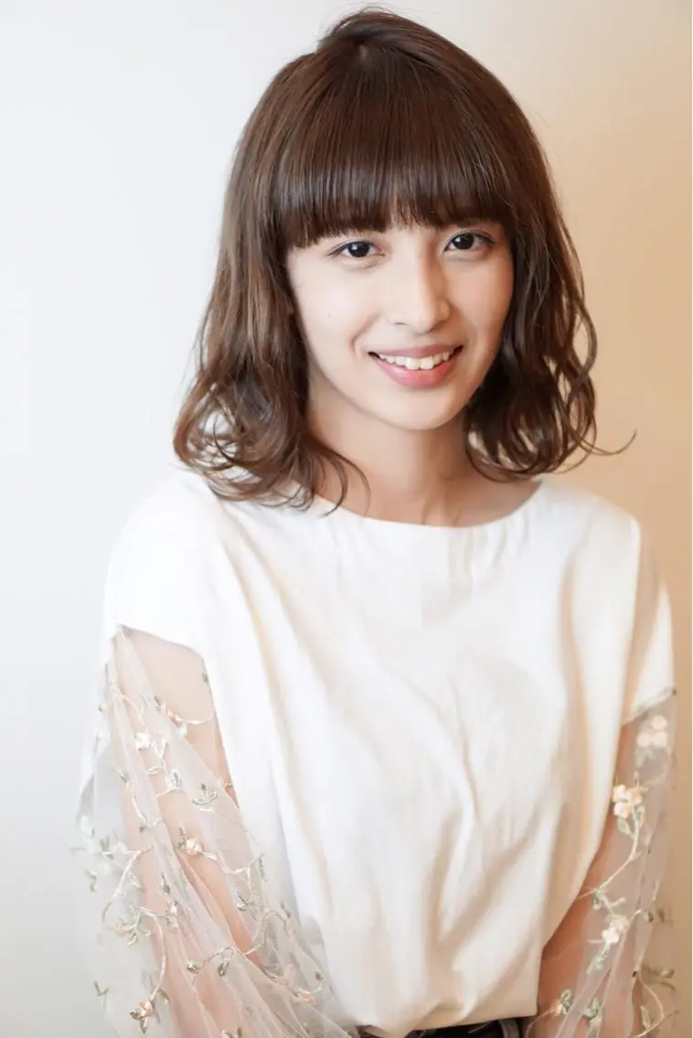 ミディアム カラー ベージュカラー ディレクター ノナカのヘアスタイル