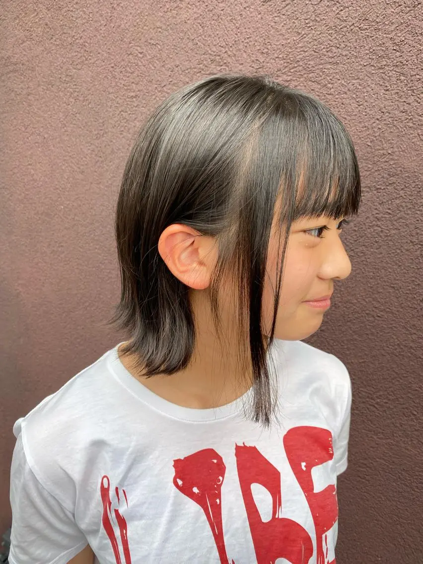 ミディアム 尾﨑 柊磨のヘアスタイル