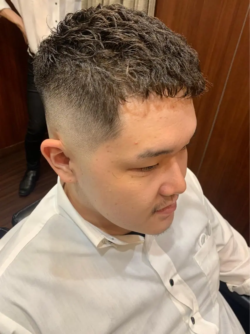 ショート 林田 龍明のヘアスタイル