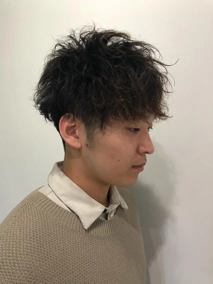 パーマ メンズ メンズパーマ スパイラルパーマ カット パーマ 森本裕/オーナー/ ハイトーン/パーマのヘアスタイル