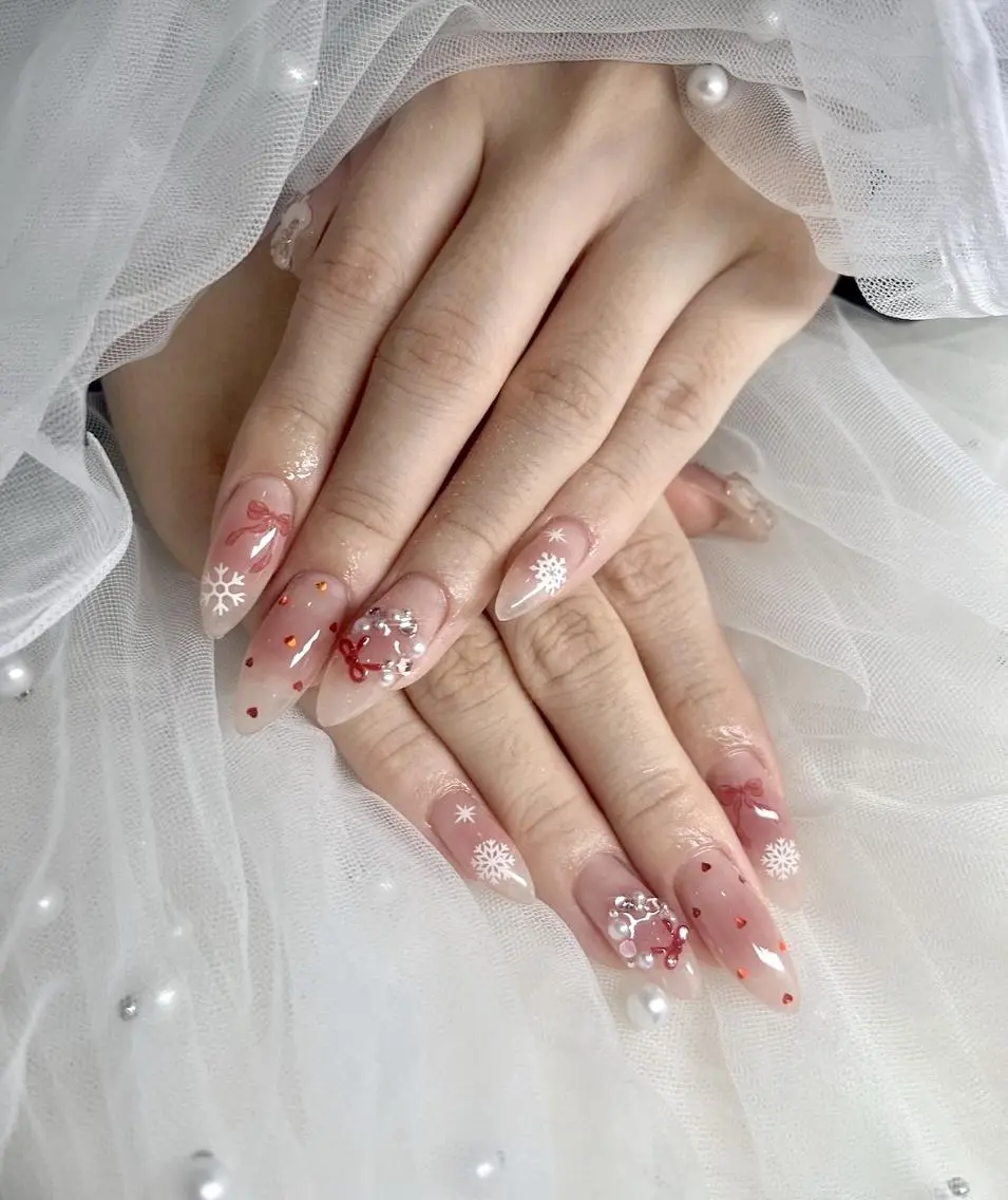 ネイル 冬ネイル クリスマス nail salon Ellisのネイルデザイン