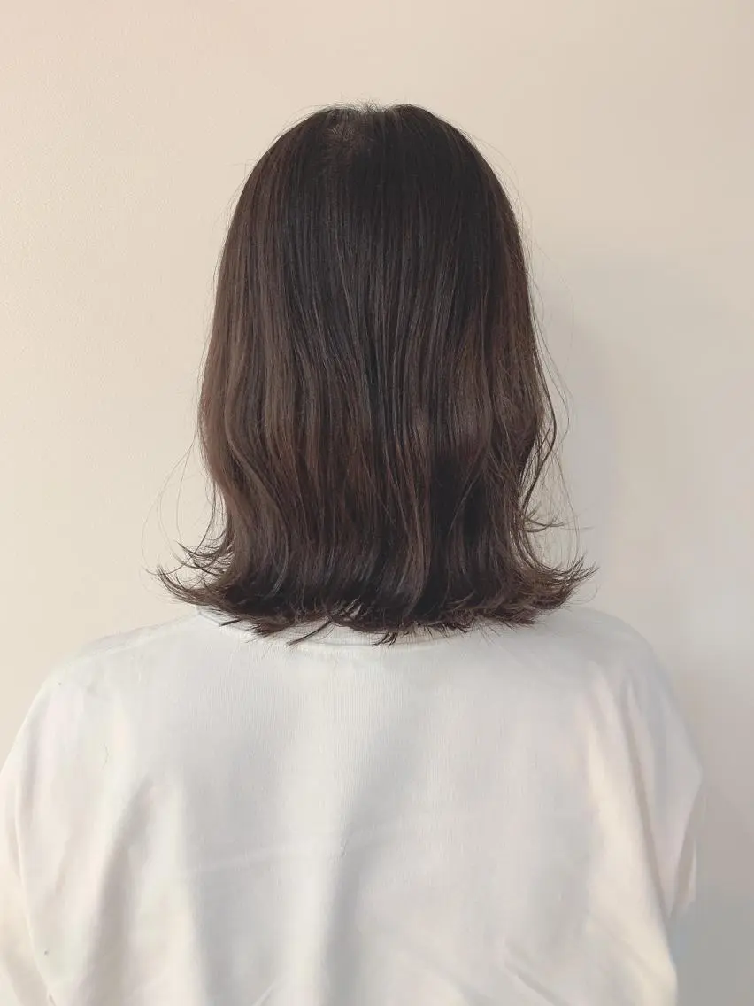 ミディアム カット ヘアカラー なりたいが叶う ながしまじゅんきのヘアスタイル
