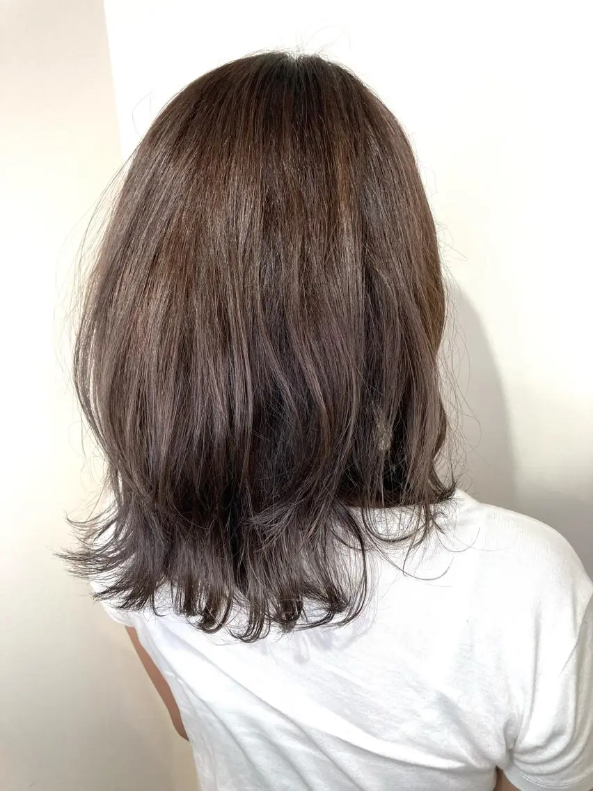 ミディアム カラー カット ヘアカラー トリートメント 河野 行史のヘアスタイル
